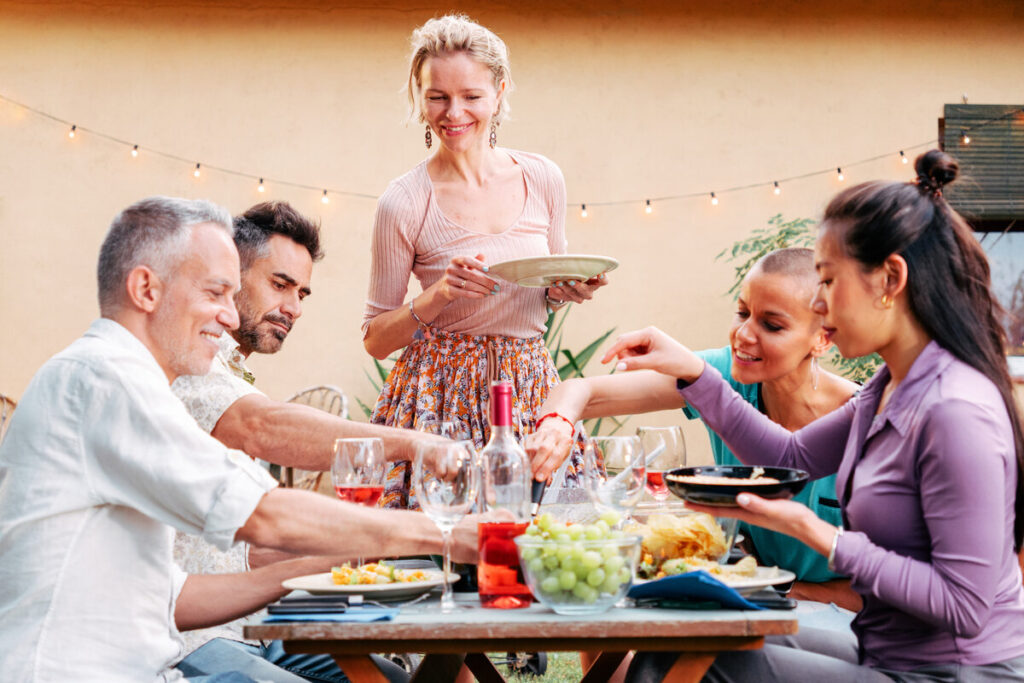 Idlewood Eats: A Food Lover’s Guide to Laurinburg’s Coziest Neighborhood Dining Scene